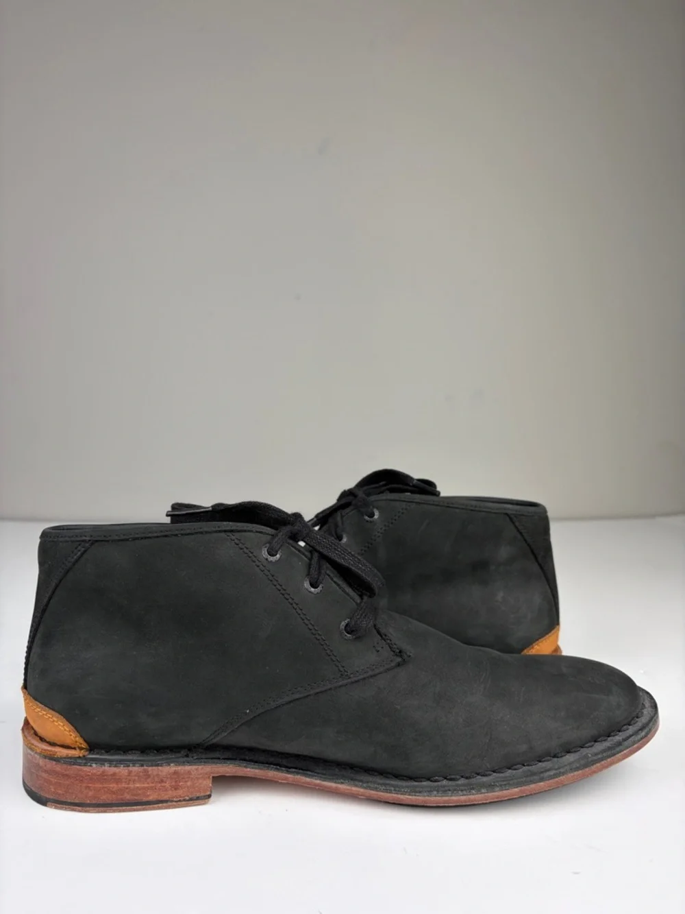 Sebago Halyard Chukka Boots Black Nubuck Leather Men’s Size 9‎